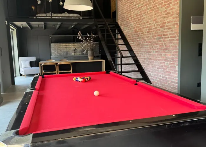 Loft. Gerakas.